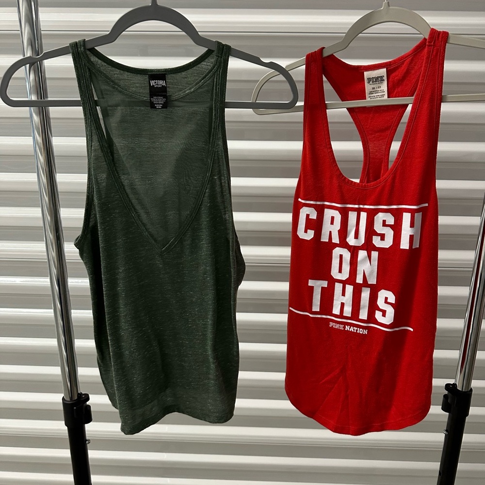 SET OF TWO work out tanks